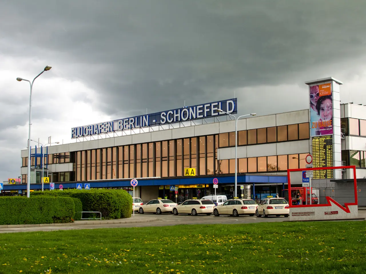 Ocean City's Sun Outdoors opts for VIVOTEK VORTEX to enhance secure surveillance systems.