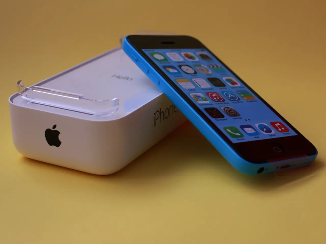 Install Privacy-Focused Apps First on Anticipated iPhone 17 Launch