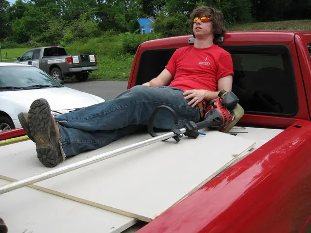 Switched from a 2023 Hybrid Camry to a 2025 Hybrid RAV4. Found a Small Annoyance, Though, which...