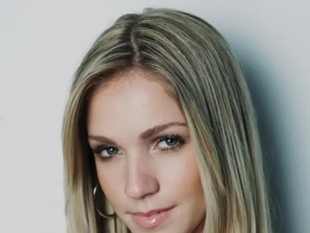 Installing AlmaLinux 9 using a Pre-prepared Installation Disk