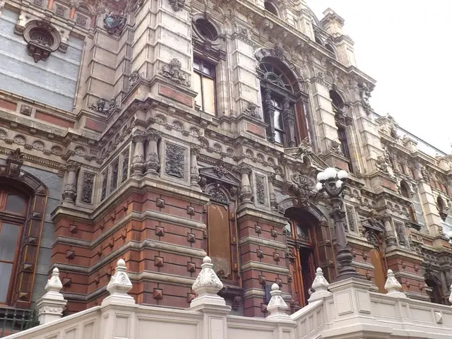 "Michael Larzhay's Passion for Photography through Optics"