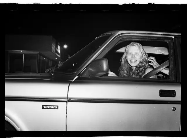 Luxury Volvo EX90 Model Sets Price at € 99,990