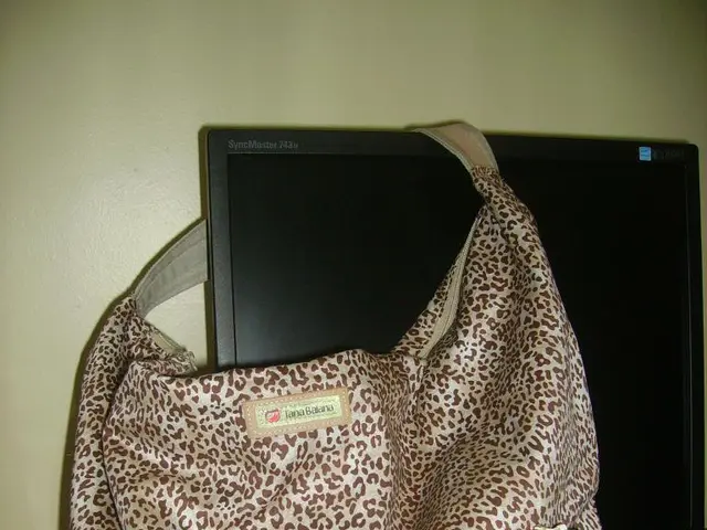 TECNO's latest Phantom Ultimate G Fold touts a unique tri-fold structure and boasts a serpentine...