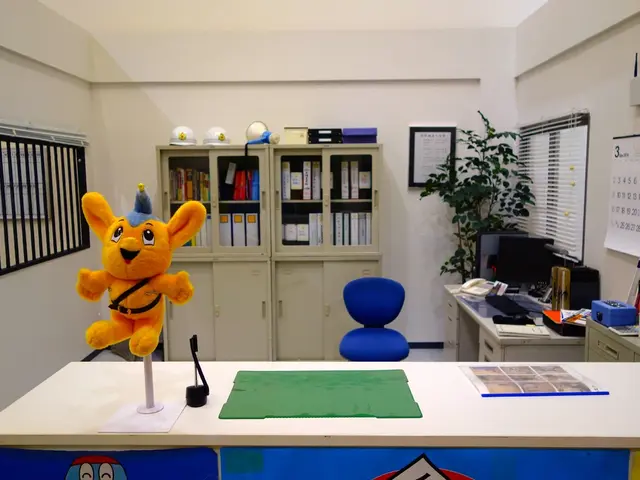 Award for Most Outstanding Word Play of the Year Granted to Remarkable Google Garden Statue!