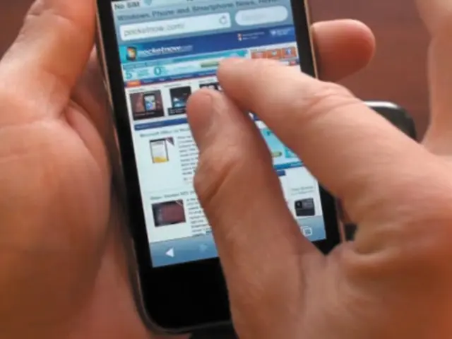 Deceptive individuals posing as military personnel are at large.