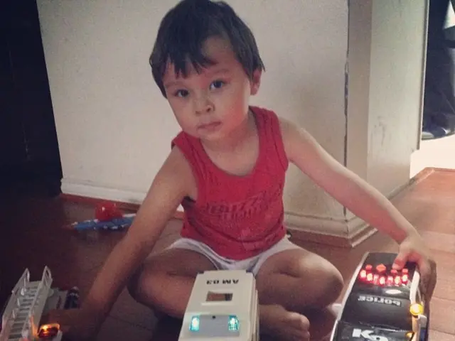 Relive nostalgic gaming moments with the LEGO brick-built replica of the classic Game Boy console