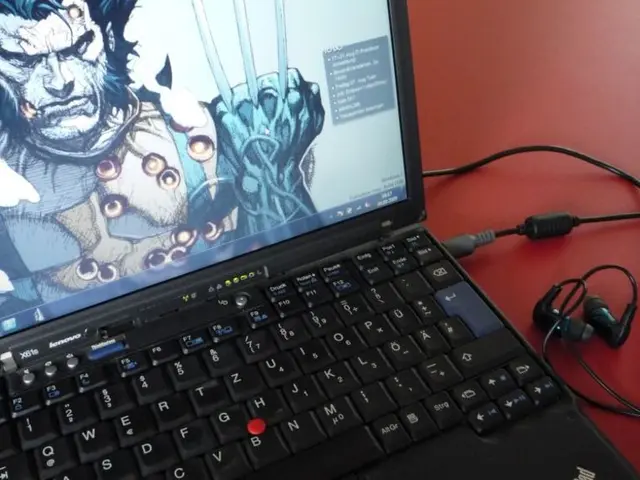 Comparison between MacBook Air (equipped with M3 chip) and HP Spectre x360 14