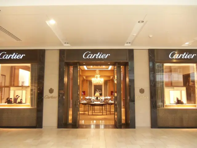 Internal Communication Streamlined Through Email Templates in Hotel Management