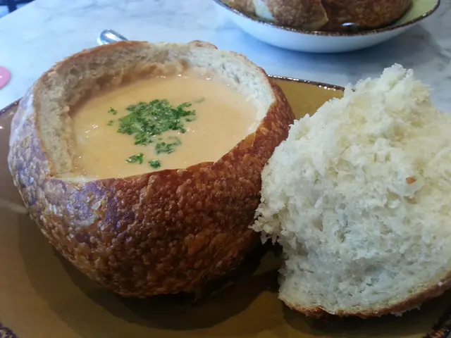 Breaking News: Chowdeck Quickly Conquers Ghana, Setting a New Record with Insider Publication...