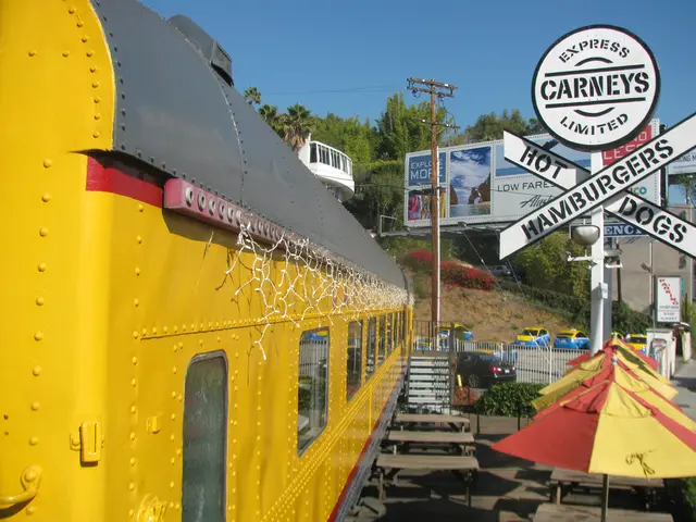 Exploring the Use of Organic Materials in Architecture: Beyond Hobbit Homes and Simple Mud...