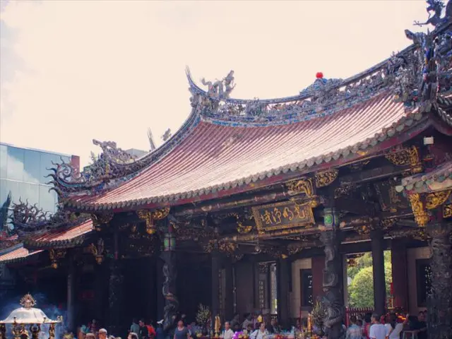 Friendly and Rapidly Developing Robot Companions