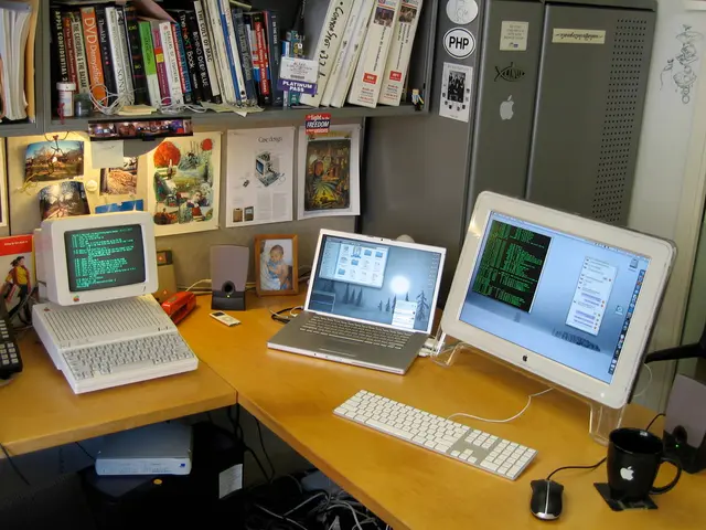 Intel Shares Surge 14%: Boost from SoftBank's $2 billion Investment and Anticipated U.S. Government...