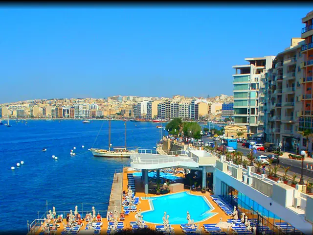 Luxury yacht manufacturer Southern Wind successfully achieves "The Perfect Balance" in boat...